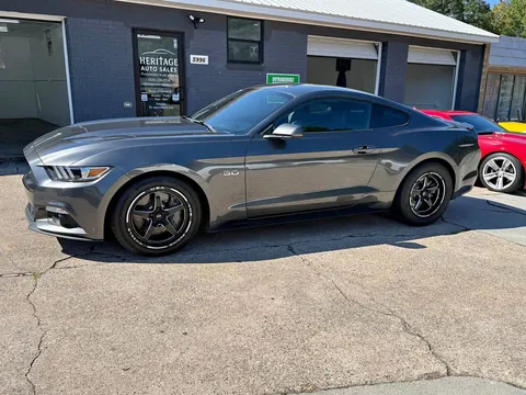 2017 Ford Mustang GT Premium Coupe 2D