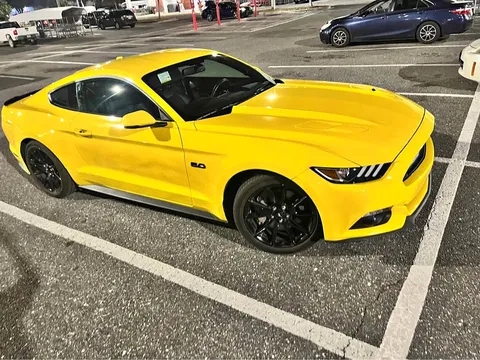 2017 Ford Mustang GT Premium Coupe