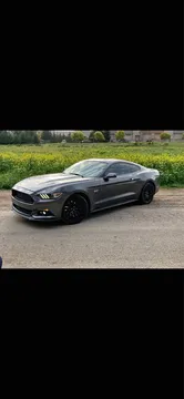2017 Ford Mustang GT Premium Coupe 2D