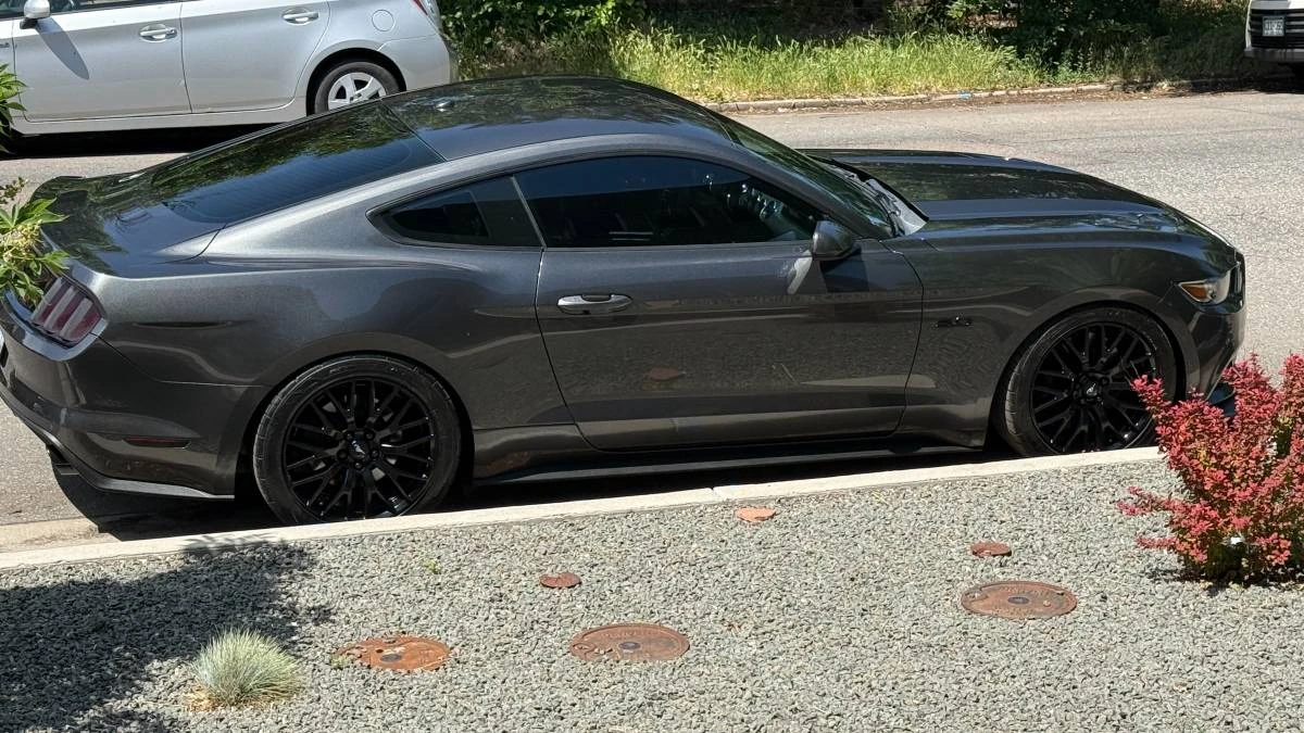 2017 Ford Mustang - Image 4 of 13
