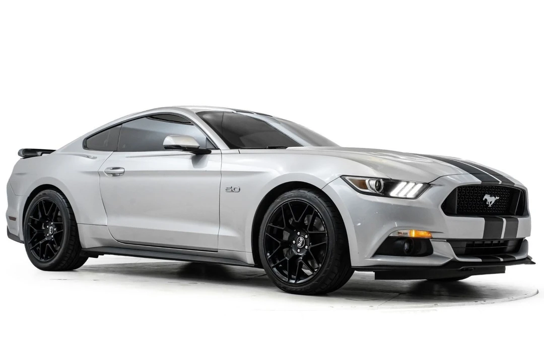 2017 Ford S550 Mustang GT - Image 8 of 31