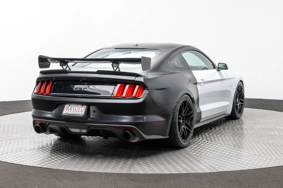 2017 Ford S550 Mustang - Image 4 of 31
