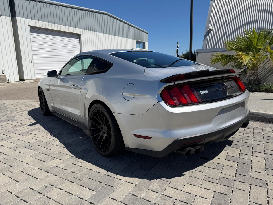 2017 Ford S550 Mustang GT - Image 9 of 31