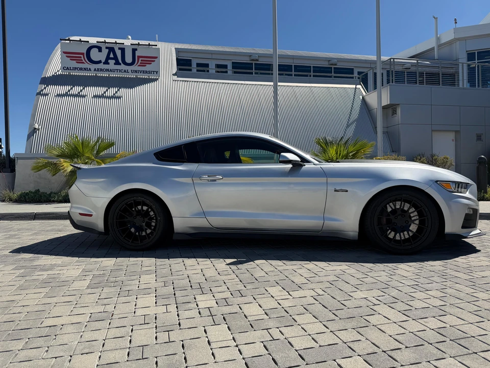 2017 Ford S550 Mustang GT - Image 10 of 31