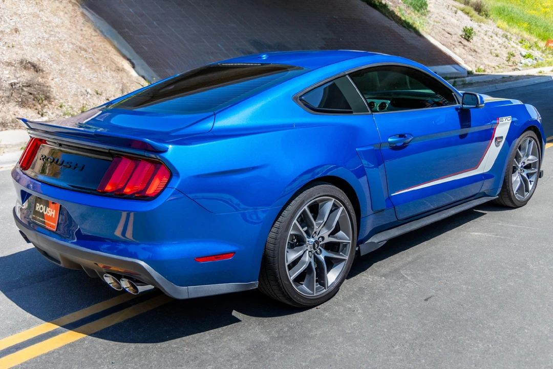 2017 Ford S550 Mustang - Image 10 of 31