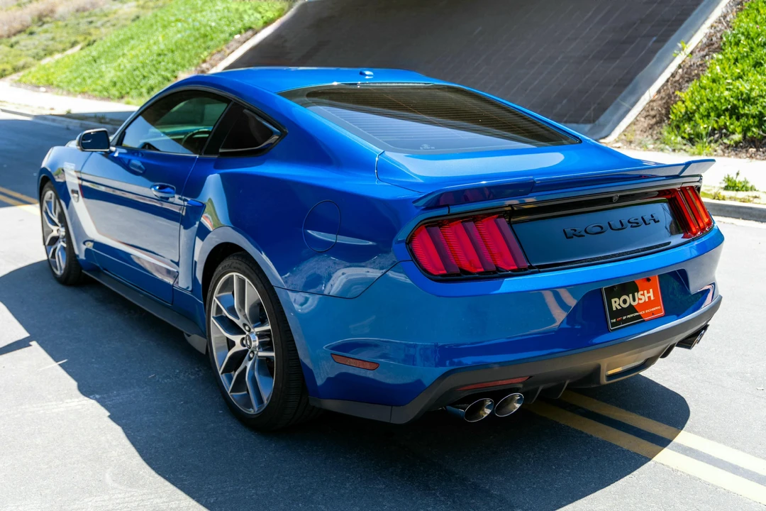 2017 Ford S550 Mustang - Image 8 of 31