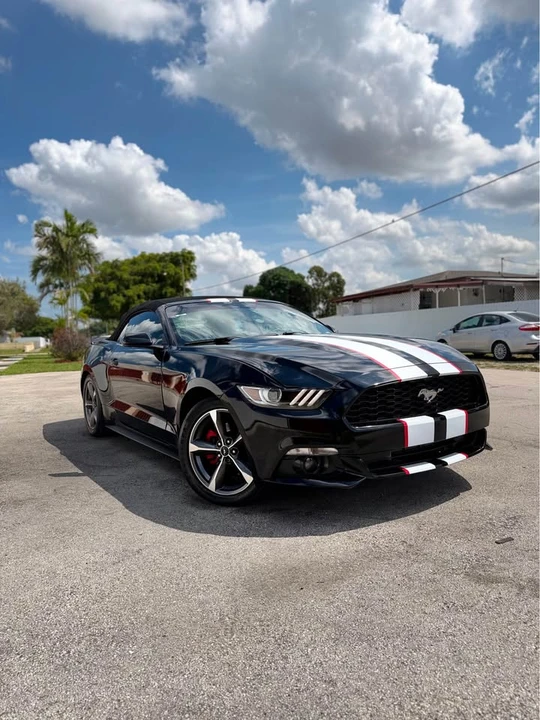 2017 Ford S550 Mustang - Image 2 of 19