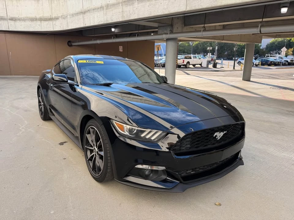 2017 Ford S550 Mustang - Image 2 of 20