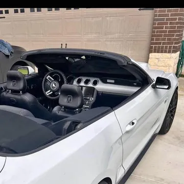 2017 Ford Mustang Convertible