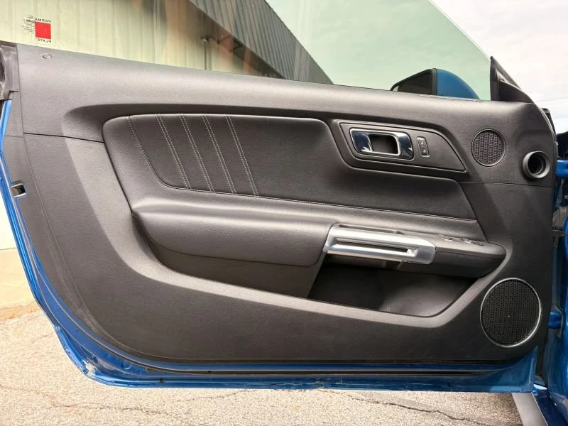 2017 Ford S550 Mustang - Image 10 of 19