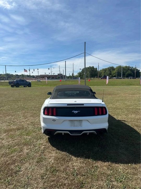 2017 Ford S550 Mustang - Image 3 of 11