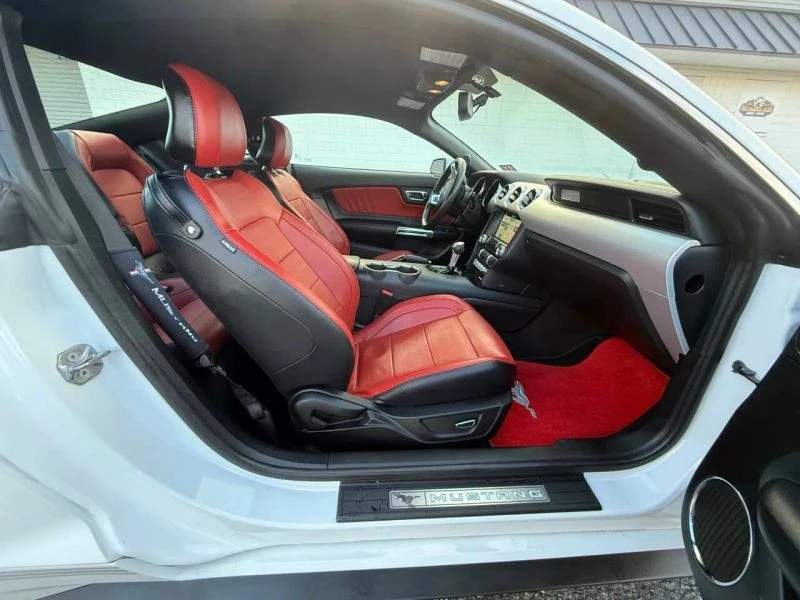 2017 Ford S550 Mustang - Image 9 of 12