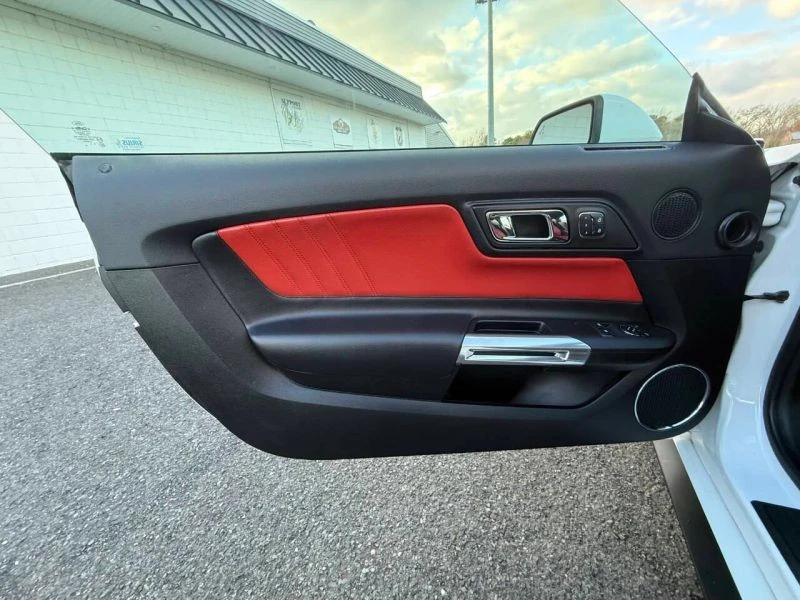 2017 Ford S550 Mustang - Image 10 of 12