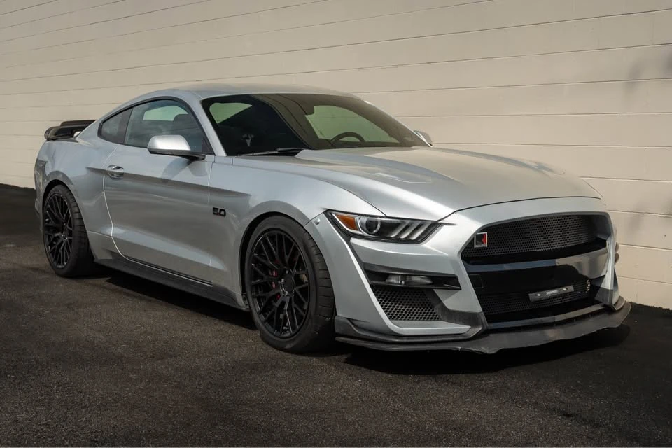 2017 Ford S550 Mustang - Image 2 of 12