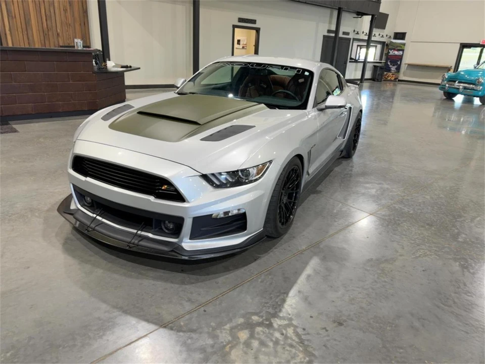 2017 Ford S550 Mustang - Image 2 of 31
