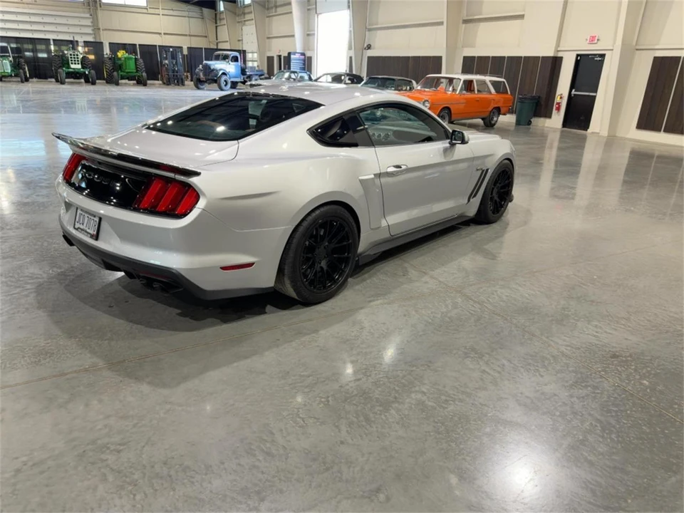 2017 Ford S550 Mustang - Image 4 of 31