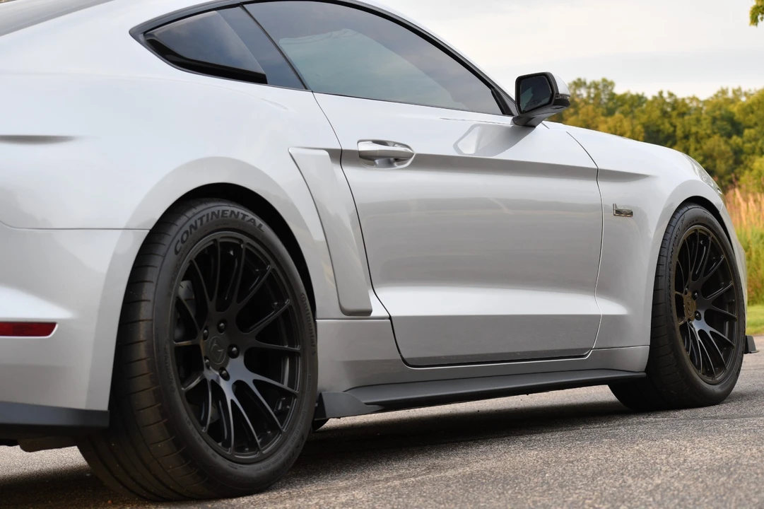 2017 Ford S550 Mustang - Image 8 of 31