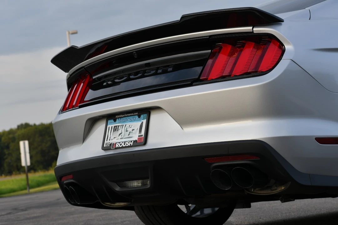 2017 Ford S550 Mustang - Image 7 of 31