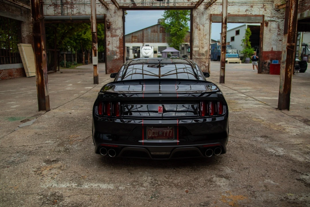 2017 Ford S550 Shelby Mustang GT350R - Image 6 of 21