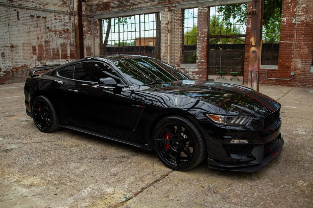 2017 Ford S550 Shelby Mustang GT350R - Image 9 of 21