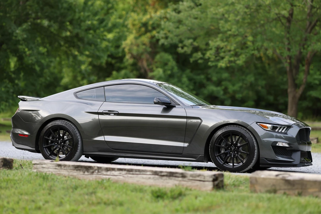 2017 Ford S550 Mustang - Image 3 of 31