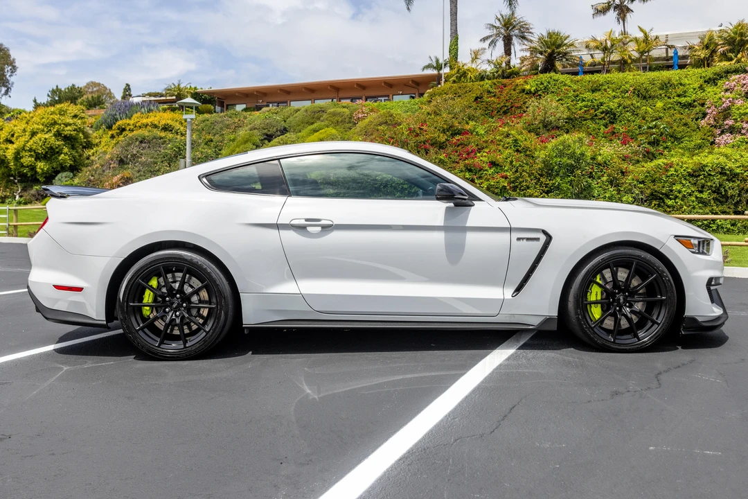 2017 Ford S550 Mustang - Image 8 of 31