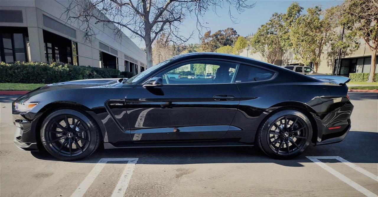 2017 Ford S550 Shelby Mustang GT350 - Image 6 of 31
