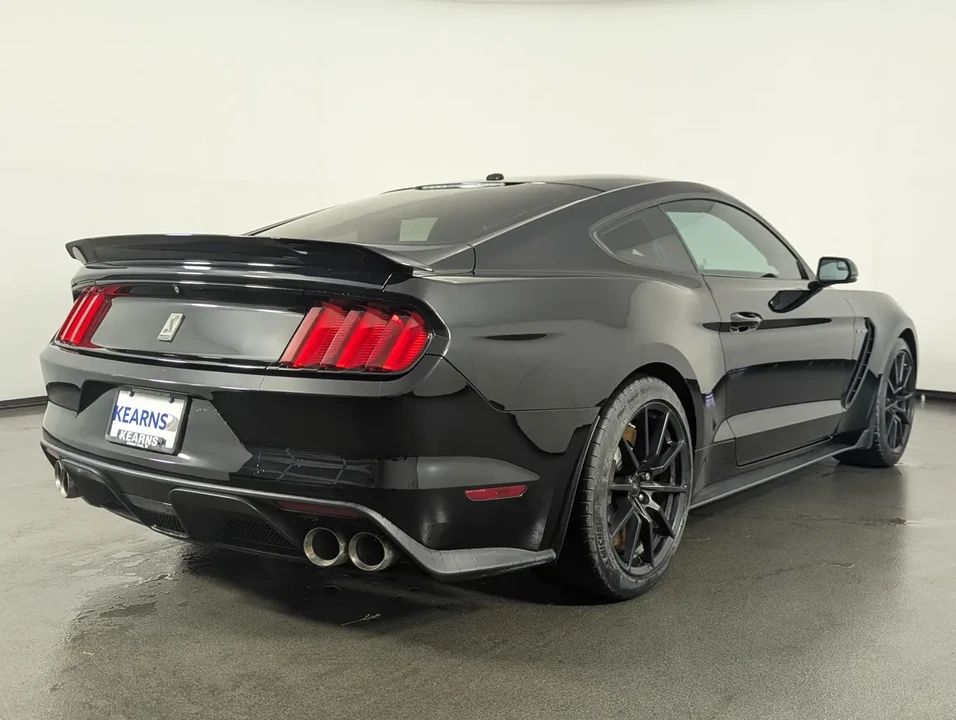 2017 Ford Mustang - Image 8 of 18