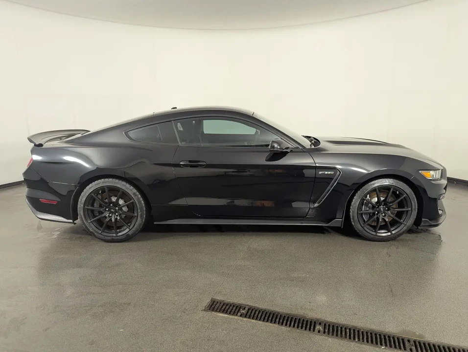 2017 Ford Mustang - Image 9 of 18