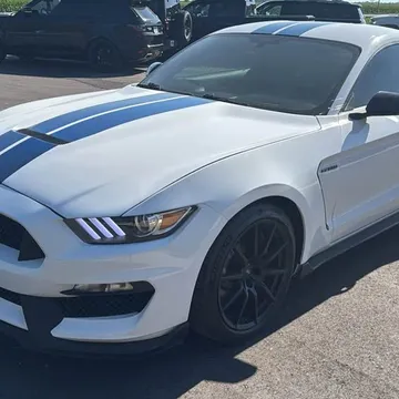 2017 Ford Mustang Shelby GT350 Coupe 2D