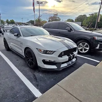 2017 Ford Mustang Shelby GT350 Coupe 2D