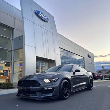 2017 Ford Mustang Shelby GT350 Coupe 2D