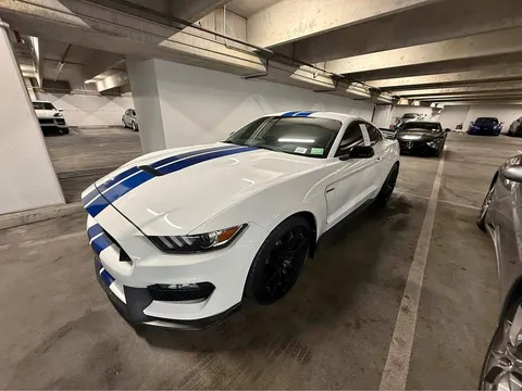 2017 Ford Mustang Shelby GT350 Coupe 2D