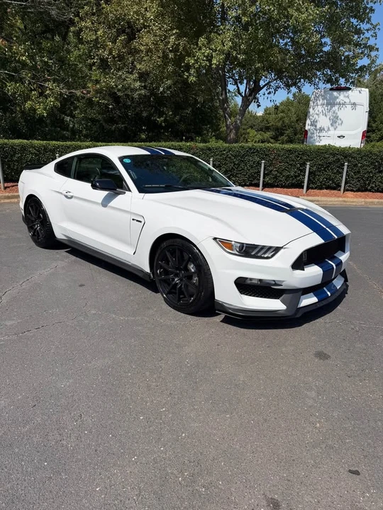 2017 Ford S550 Mustang - Image 2 of 11