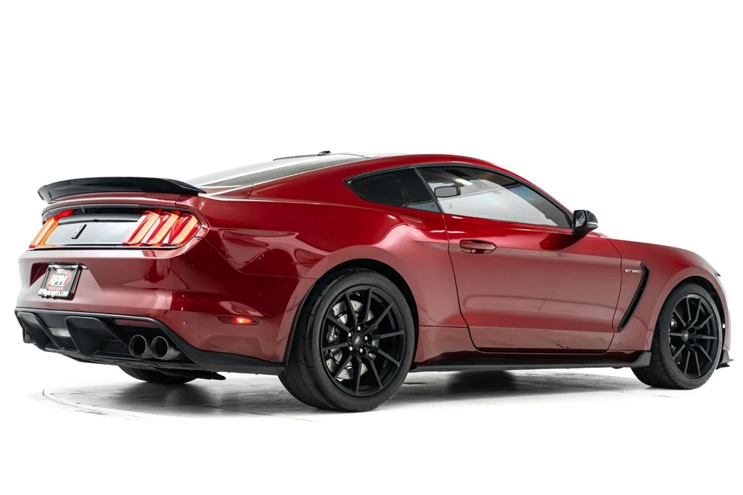 2017 Ford S550 Mustang - Image 5 of 31
