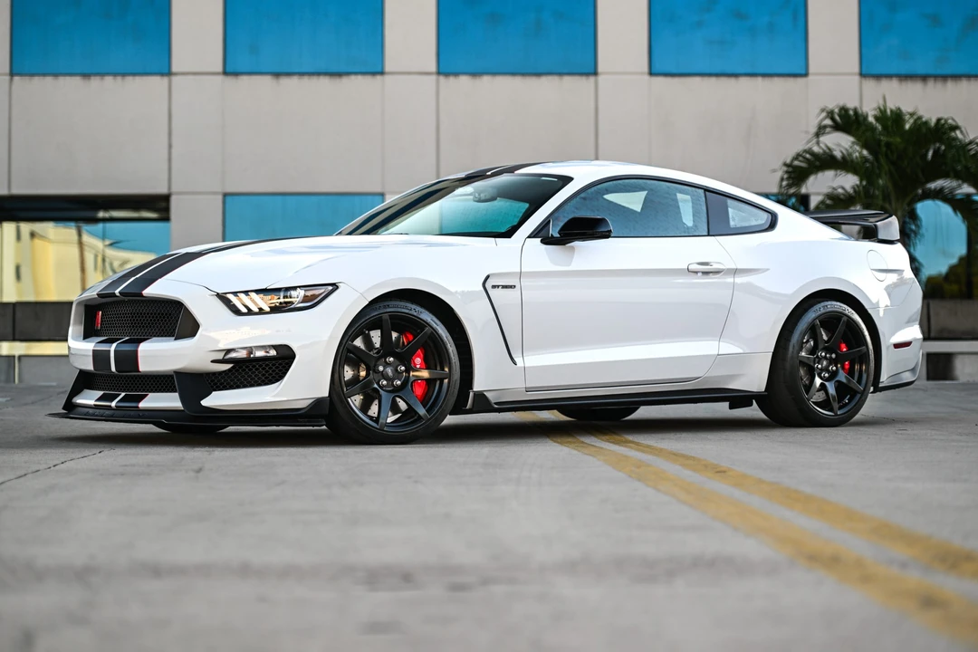 2017 Ford S550 Shelby Mustang GT350R - Image 7 of 31