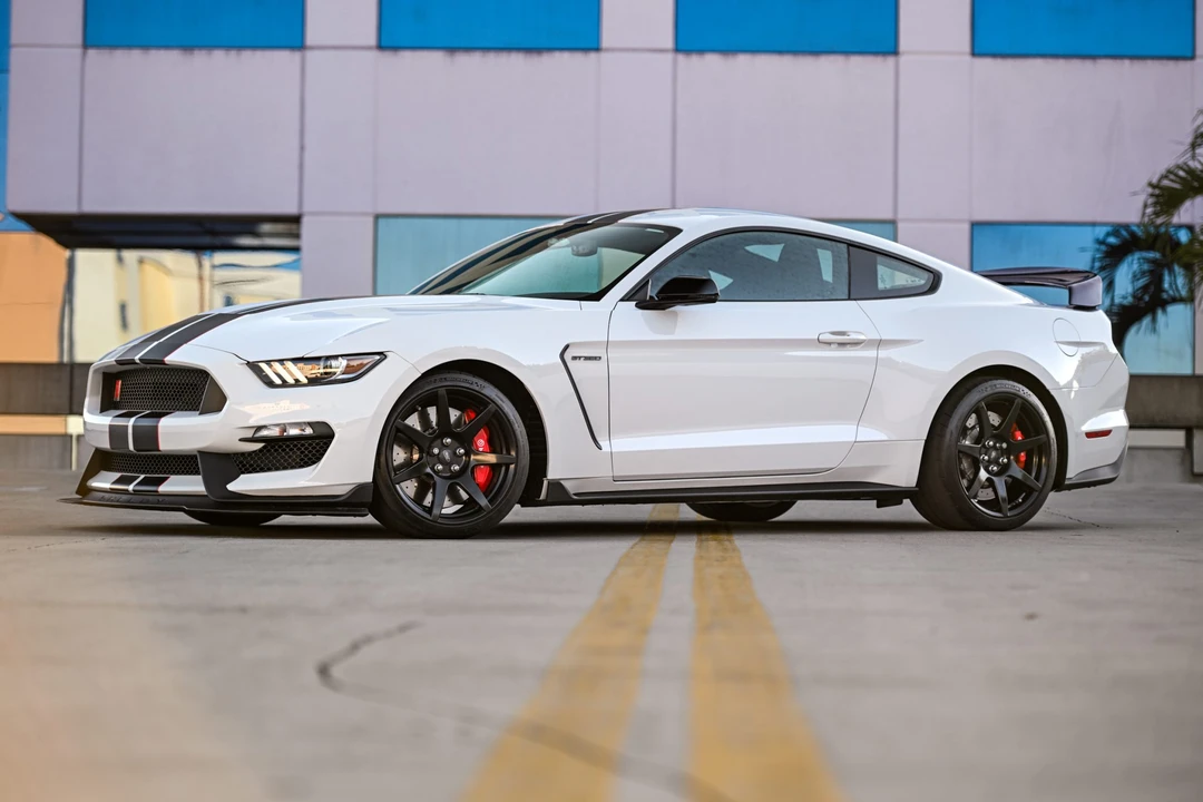 2017 Ford S550 Shelby Mustang GT350R - Image 9 of 31