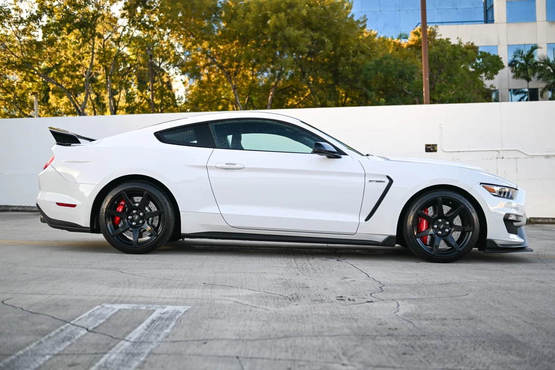 2017 Ford S550 Shelby Mustang GT350R - Image 31 of 31