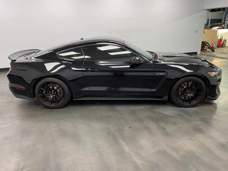 2017 Ford Shelby Mustang - Image 6 of 17