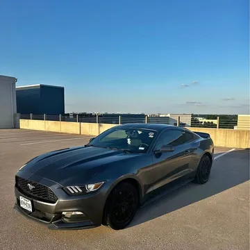 2017 Ford Mustang V6 Coupe