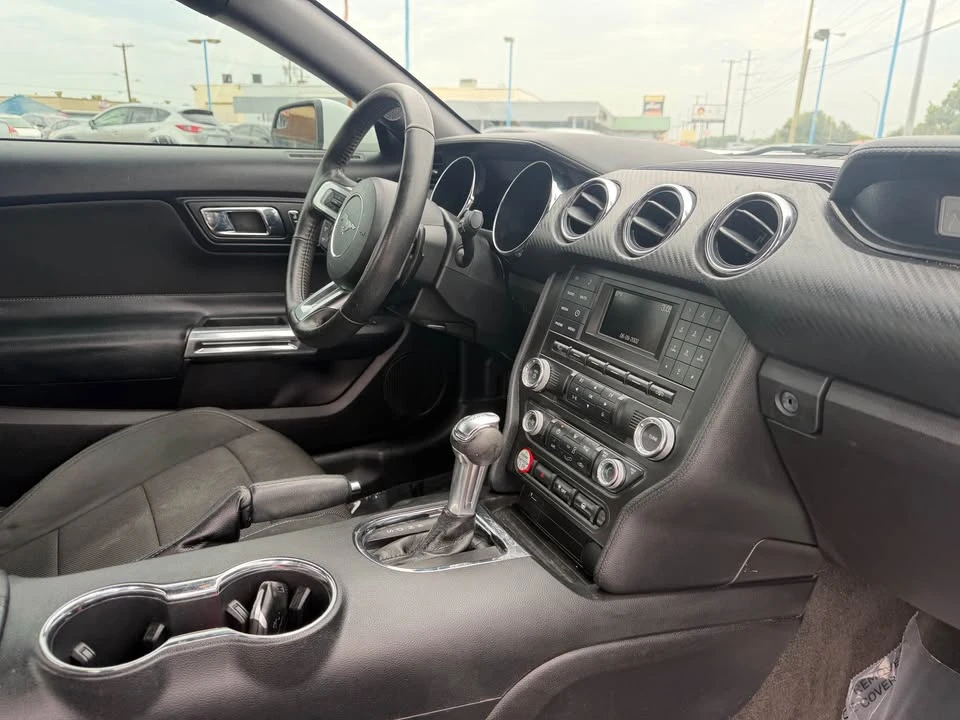 2017 Ford S550 Mustang - Image 12 of 17