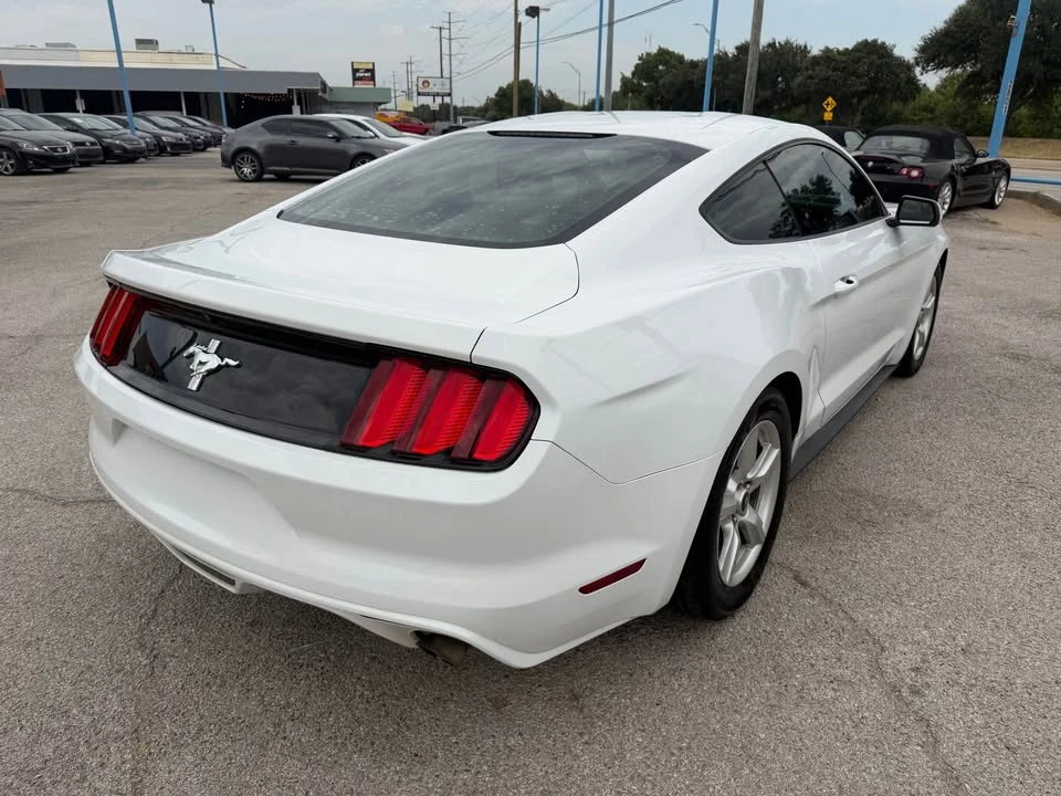 2017 Ford S550 Mustang - Image 5 of 17