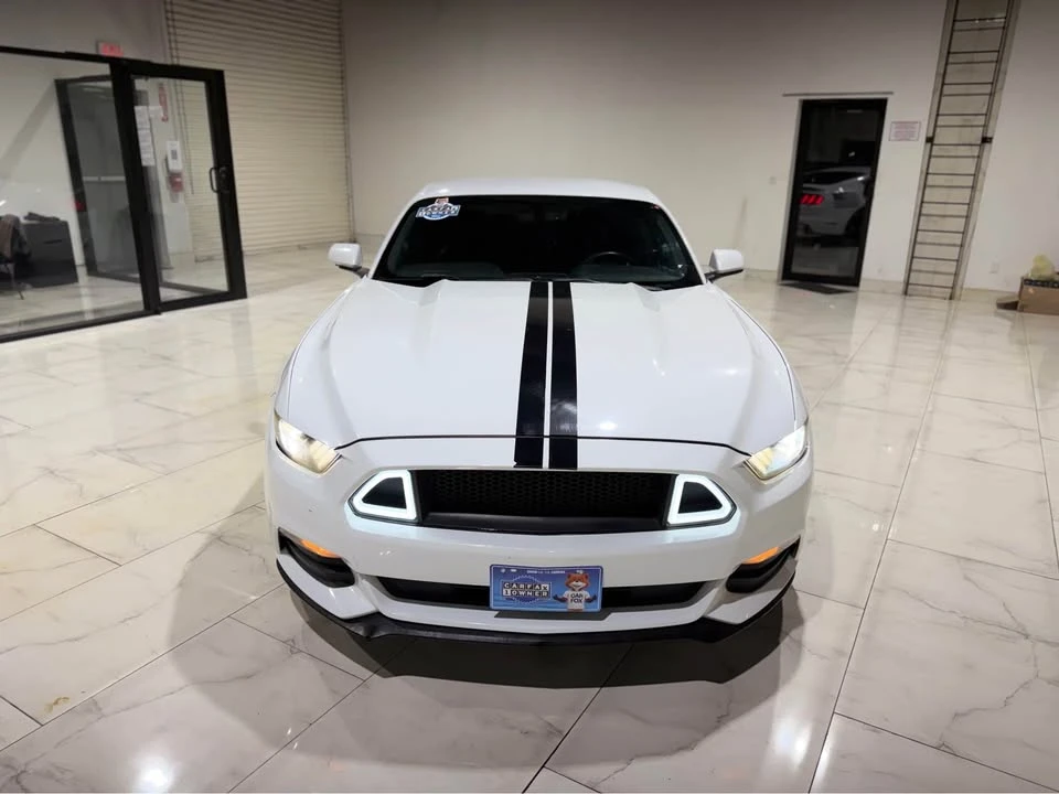 2017 Ford S550 Mustang - Image 2 of 20