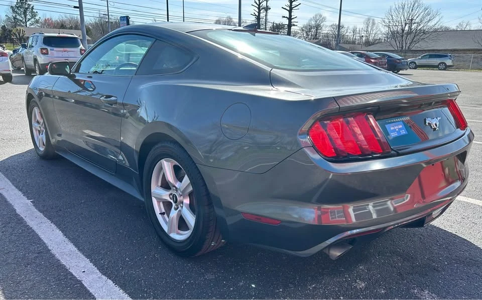 2017 Ford S550 Mustang - Image 4 of 10