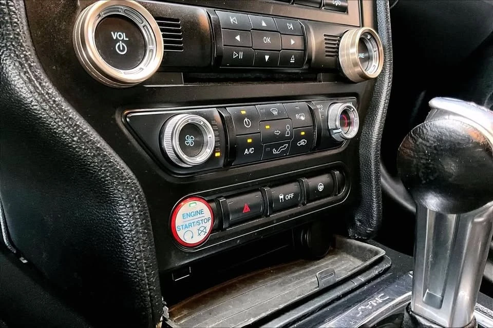 2017 Ford S550 Mustang - Image 15 of 19