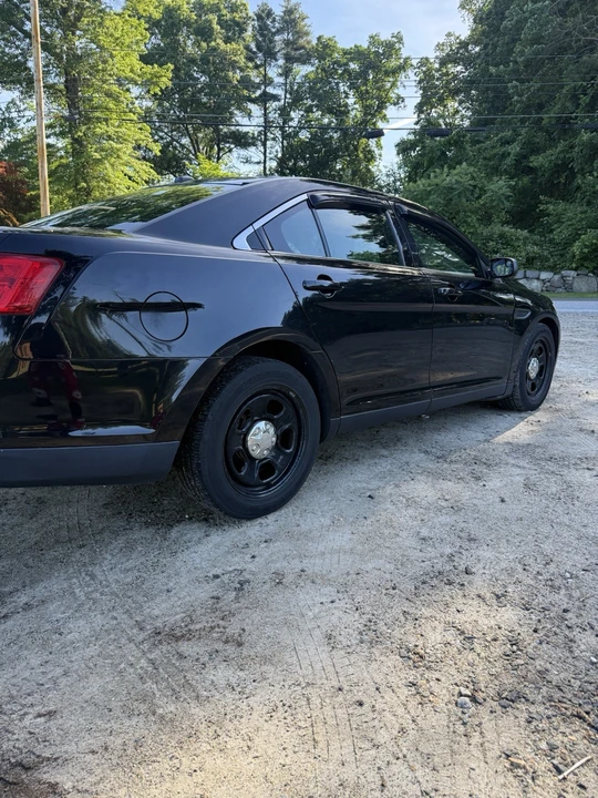 2017 Ford Taurus - Image 5 of 10