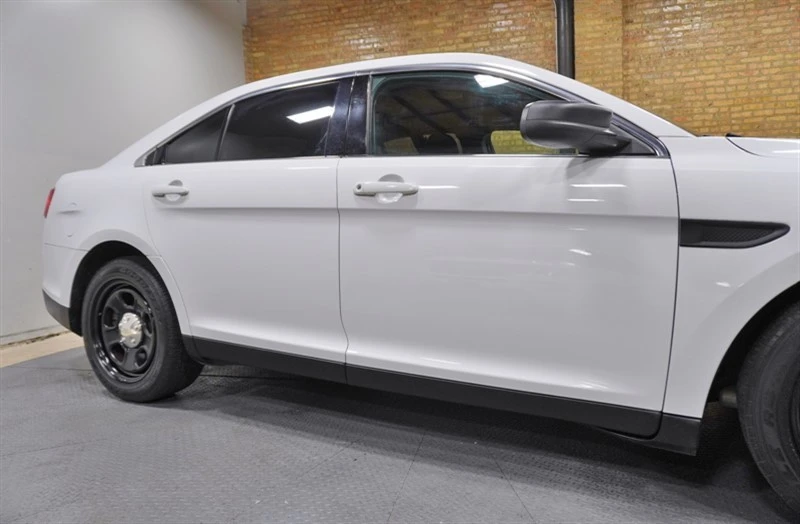2017 Ford Taurus 6th Gen - Image 8 of 21