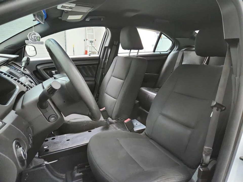 2017 Ford Taurus 6th Gen - Image 14 of 21