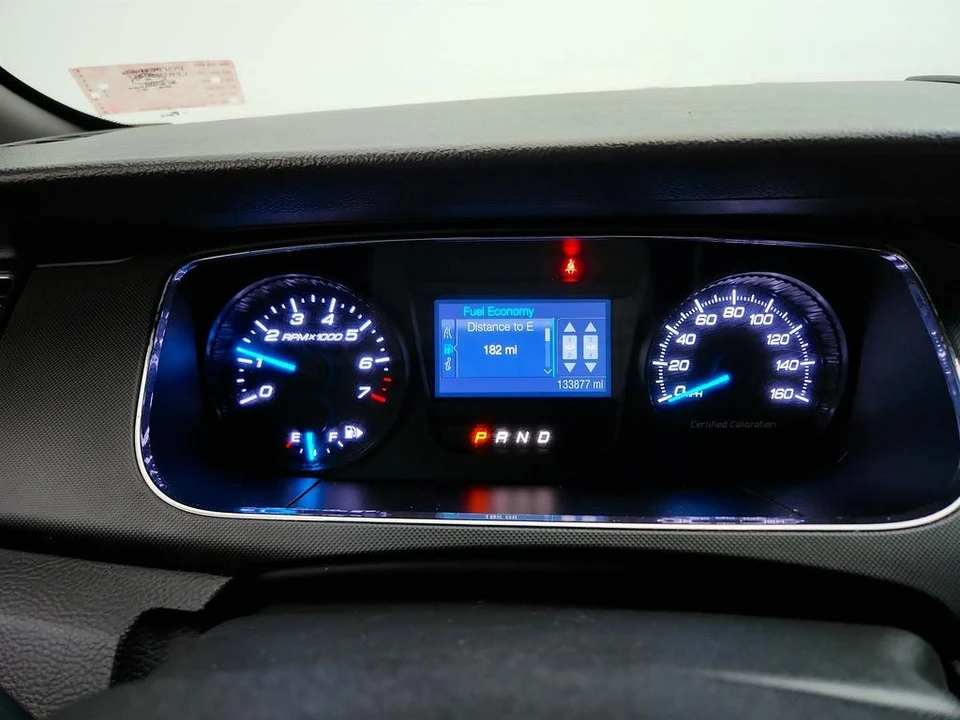 2017 Ford Taurus 6th Gen - Image 15 of 31