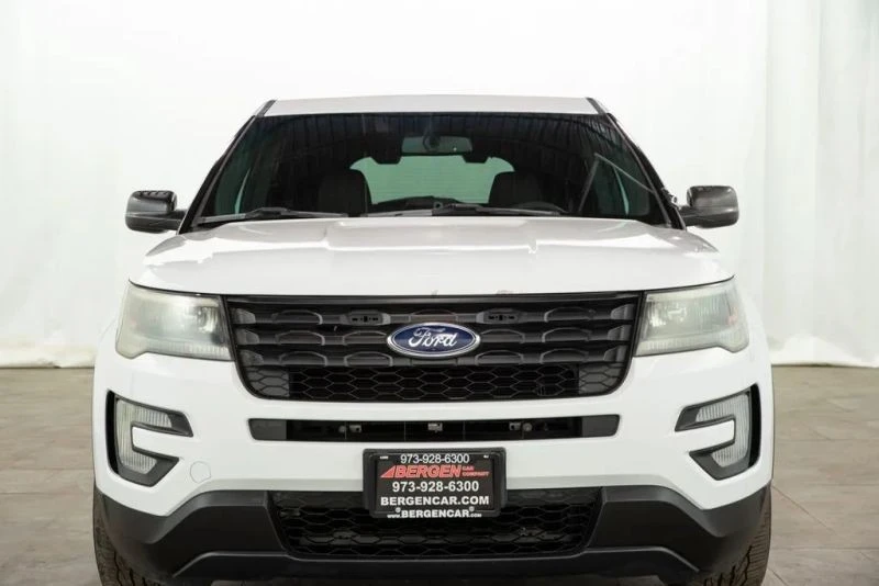 2017 Ford Explorer 5th Gen - Image 2 of 12